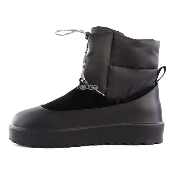 Ugg Women&#039;s Classic Maxi Toggle Cold-Weather Booties Black